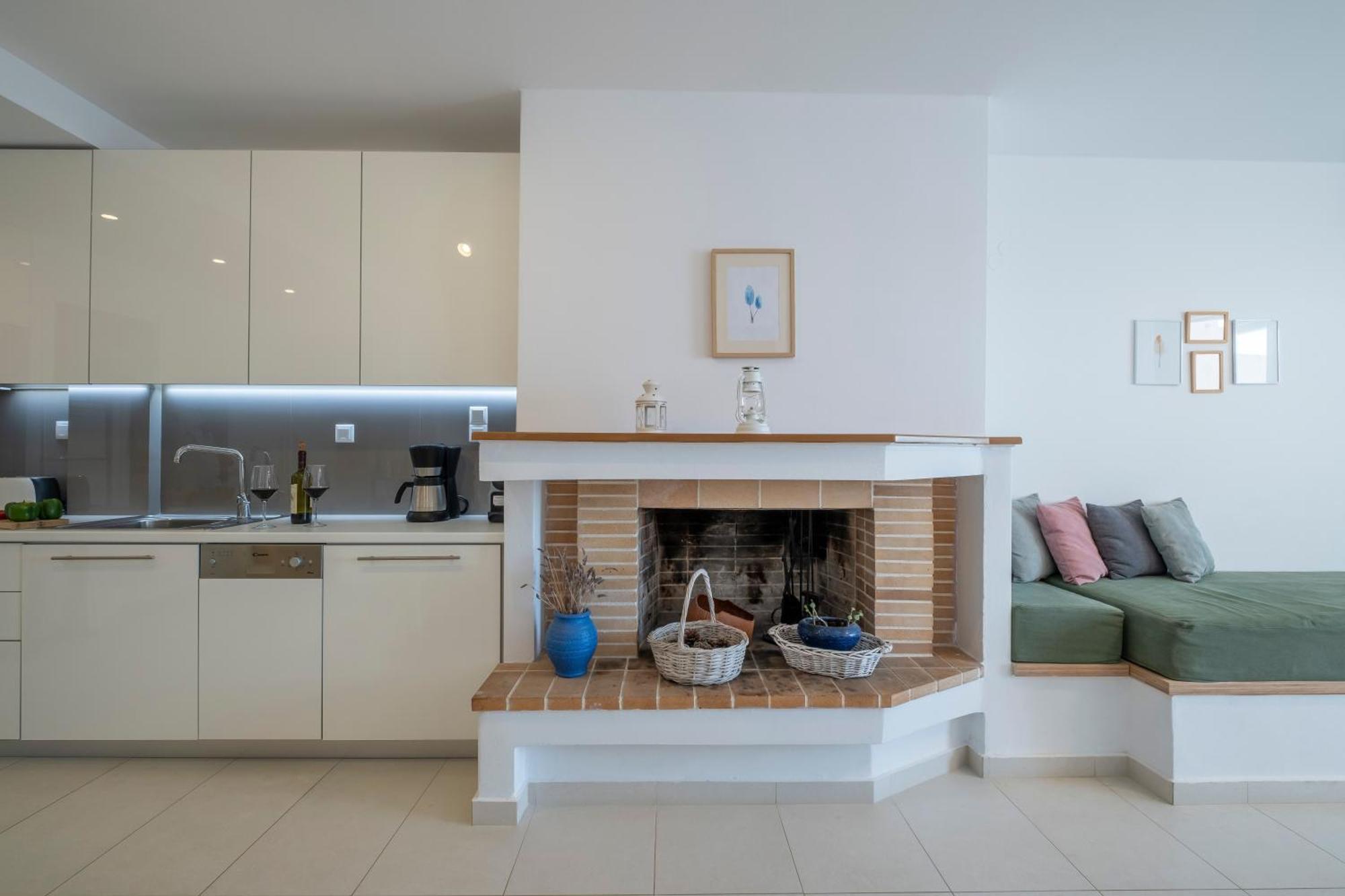 Luxurioeses Apartment Mit Einem Schlafzimmer Direkt Am Wasser, Meerblick Kiveri Ngoại thất bức ảnh